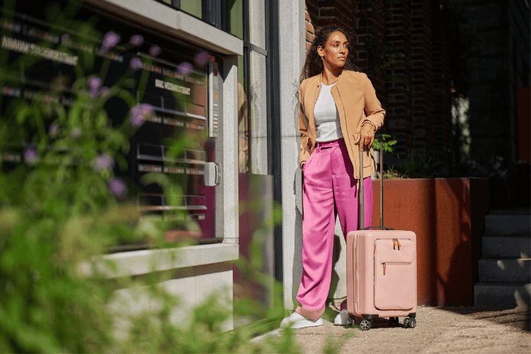 PT-01 Deluxe koffer met voorvak Roze